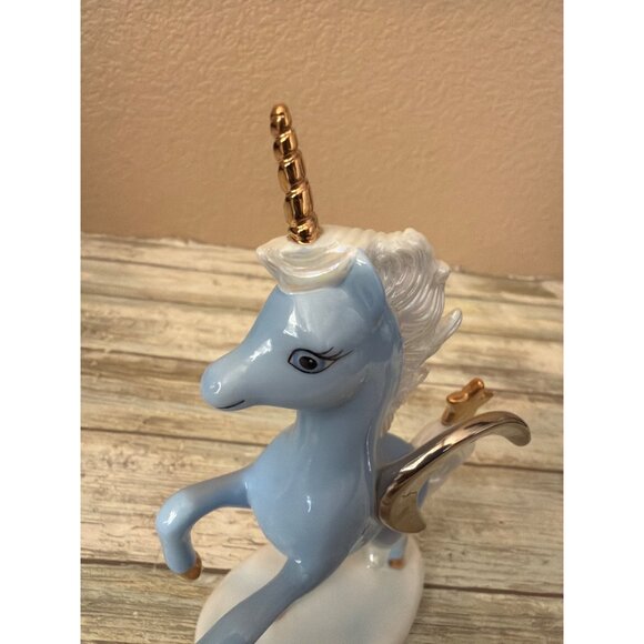 Franklin Mint Treasury of Unicorns - Love Series Where Love Shines Bright - Picture 9 of 12